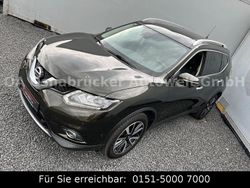 Grün Gebraucht 2017 Nissan X-Trail Tekna SUV | 16.990 € (Fairer Preis)