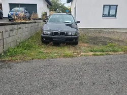 Schwarz Gebraucht 2002 BMW 520 Limousine | 3.800 € (Fairer Preis)
