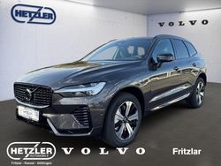Grau Gebraucht 2022 Volvo XC60 Plus SUV | 73.990 €