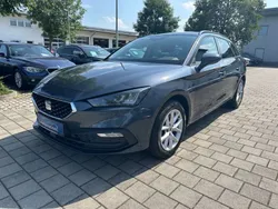 Grau Gebraucht 2022 Seat Leon Style Limousine | 18.900 € (Fairer Preis)