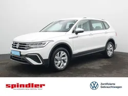 Pure white Gebraucht 2024 VW Tiguan Allspace Life SUV | 37.880 € (Superpreis)