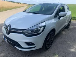 Weiß Gebraucht 2018 Renault Clio IV Intens Limousine | 8.300 € (Fairer Preis)
