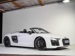 Weiß Gebraucht 2017 Audi R8 Spyder Advanced Cabrio | 124.900 € (Etwas zu teuer)