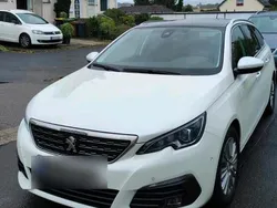 Weiß Gebraucht 2018 Peugeot 308 Kombi | 10.450 € (Fairer Preis)