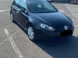 Schwarz Gebraucht 2010 VW Golf VI Kleinwagen | 4.850 €