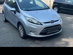 Grau Gebraucht 2009 Ford Fiesta Kleinwagen | 2.500 € (Fairer Preis)