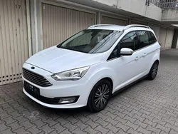 Weiß Gebraucht 2017 Ford Grand C-Max Titanium Van / Kleinbus | 10.900 € (Guter Preis)