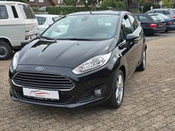 Schwarz Gebraucht 2014 Ford Fiesta Titanium Limousine | 6.900 € (Fairer Preis)