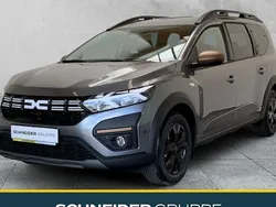 Grau Neu 2025 Dacia Jogger Extreme Kombi | 25.330 € (Etwas zu teuer)