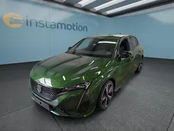 Grün Gebraucht 2024 Peugeot 308 Kleinwagen | 26.599 € (Fairer Preis)