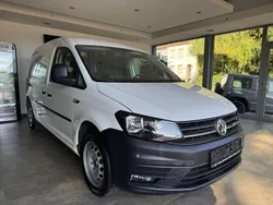 Weiß Gebraucht 2018 VW Caddy Maxi Van / Kleinbus | 6.990 €
