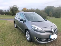 Grau Gebraucht 2013 Renault Grand Scénic III Bose Edition Van / Kleinbus | 5.800 €