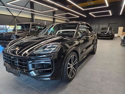 Schwarz Gebraucht 2023 Porsche Cayenne Chrono SUV | 99.900 €