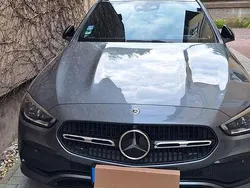 Grau Gebraucht 2022 Mercedes C220 Kombi | 41.800 € (Teuer)