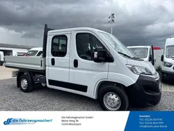 Weiss Gebraucht 2023 Citroën Jumper Van / Kleinbus | 27.988 € (Etwas zu teuer)