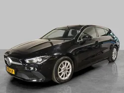Schwarz Gebraucht 2021 Mercedes CLA180 Shooting Brake Business Kombi | 18.212 € (Guter Preis)