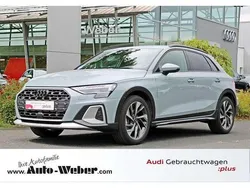 Grau Gebraucht 2024 Audi A3 Ambiente Limousine | 37.590 €