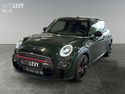 Grün Gebraucht 2022 Mini Cooper Kleinwagen | 27.890 € (Etwas zu teuer)
