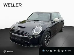 Schwarz Gebraucht 2021 Mini Cooper Kleinwagen | 23.950 € (Fairer Preis)
