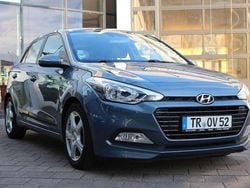 Blau Gebraucht 2018 Hyundai i20 Active Limousine | 7.350 € (Superpreis)