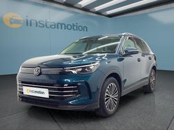 Blau Gebraucht 2025 VW Tiguan SUV | 39.449 € (Fairer Preis)