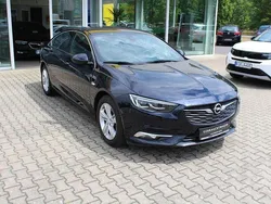 Tiefsee blau Gebraucht 2018 Opel Insignia Dynamic Limousine | 15.990 € (Fairer Preis)