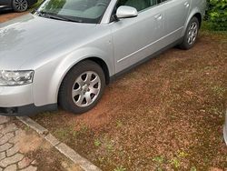 Silber Gebraucht 2002 Audi A4 Limousine | 1.400 € (Superpreis)