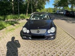 Blau Gebraucht 2007 Mercedes C230 Coupé | 6.000 € (Fairer Preis)