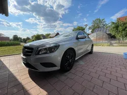 Silber Gebraucht 2014 Mercedes A180 Limousine | 10.399 € (Guter Preis)