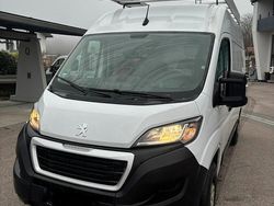Weiß Gebraucht 2021 Peugeot Boxer Van | 17.500 € (Guter Preis)
