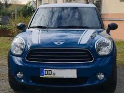 Blau Gebraucht 2011 Mini Cooper Countryman SUV | 10.599 € (Teuer)