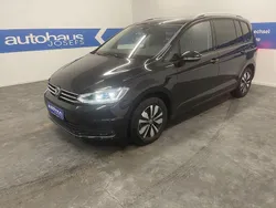 Schwarz Gebraucht 2023 VW Touran Van / Kleinbus | 34.900 € (Etwas zu teuer)