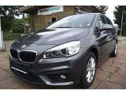 Mineralgrau metallic Gebraucht 2018 BMW 218 Active Tourer Advantage Van / Kleinbus | 18.300 € (Fairer Preis)