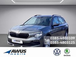 Graphitegrau metallic Gebraucht 2024 Skoda Kamiq Selection SUV | 23.990 € (Fairer Preis)