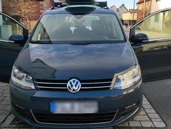 Grau Gebraucht 2019 VW Sharan Van / Kleinbus | 22.500 € (Guter Preis)
