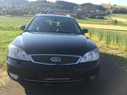 Schwarz Gebraucht 2005 Ford Mondeo Ghia Kombi | 2.600 € (Etwas zu teuer)