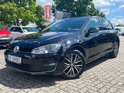 Schwarz Gebraucht 2017 VW Golf VII Allstar Limousine | 14.900 € (Fairer Preis)