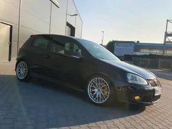 Schwarz Gebraucht 2006 VW Golf V GTI Kleinwagen | 4.500 € (Fairer Preis)