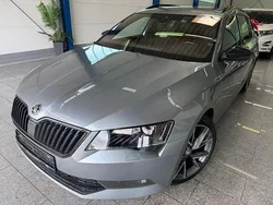 Business grau metallic Gebraucht 2019 Skoda Superb SportLine Kombi | 21.390 € (Fairer Preis)