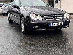 Schwarz Gebraucht 2008 Mercedes CLK200 Elegance Coupé | 6.999 € (Fairer Preis)