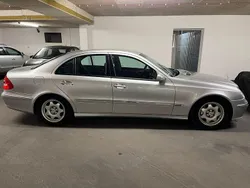 Silber Gebraucht 2005 Mercedes E200 Elegance Limousine | 4.150 € (Fairer Preis)