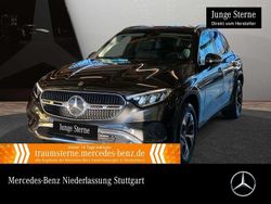 Grau Gebraucht 2023 Mercedes GLC300e SUV | 49.490 € (Guter Preis)