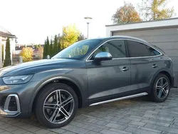 Grau Gebraucht 2022 Audi SQ5 Sportback Ambiente SUV | 61.800 € (Fairer Preis)