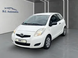 Pianosaweiß Gebraucht 2010 Toyota Yaris Cool Kleinwagen | 3.190 € (Teuer)