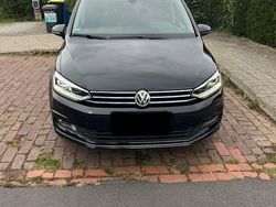 Schwarz Gebraucht 2017 VW Touran Highline Van / Kleinbus | 17.000 € (Guter Preis)