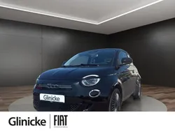 Schwarz Gebraucht 2022 Fiat 500e Icon Limousine | 18.490 € (Guter Preis)