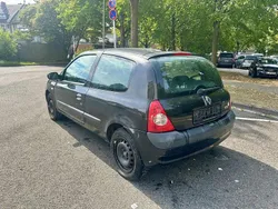 Schwarz Gebraucht 2005 Renault Clio II Kleinwagen | 450 € (Superpreis)