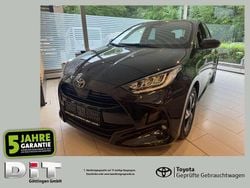 Mysticschwarz mica Gebraucht 2025 Toyota Yaris Hybrid Kleinwagen | 21.990 € (Superpreis)