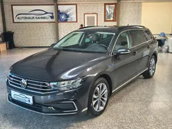Grau Gebraucht 2021 VW Passat GTE Kombi | 21.990 € (Guter Preis)