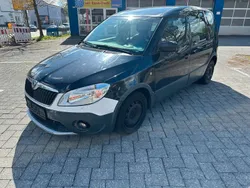 Schwarz Gebraucht 2012 Skoda Roomster Plus Edition Kombi | 999 € (Superpreis)